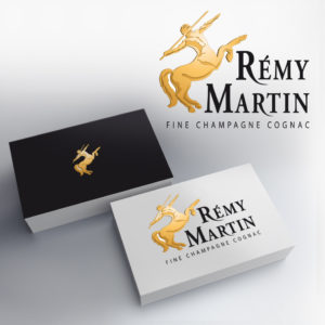 refonte du logo rémy martin avec son centaure doré
